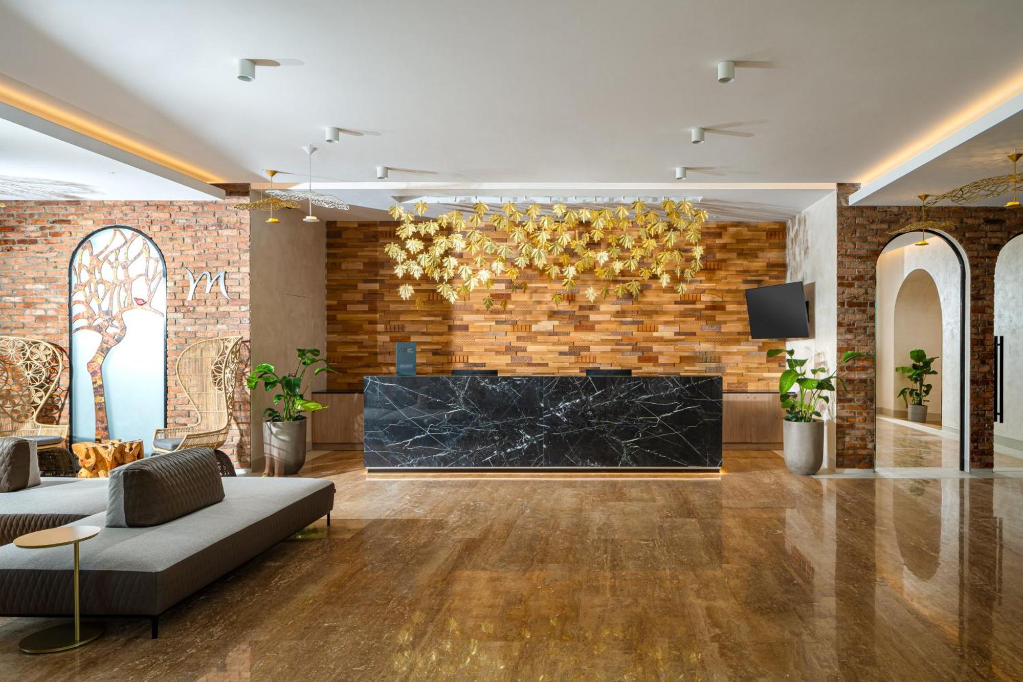 Mercure Conacul Cozieni 4*